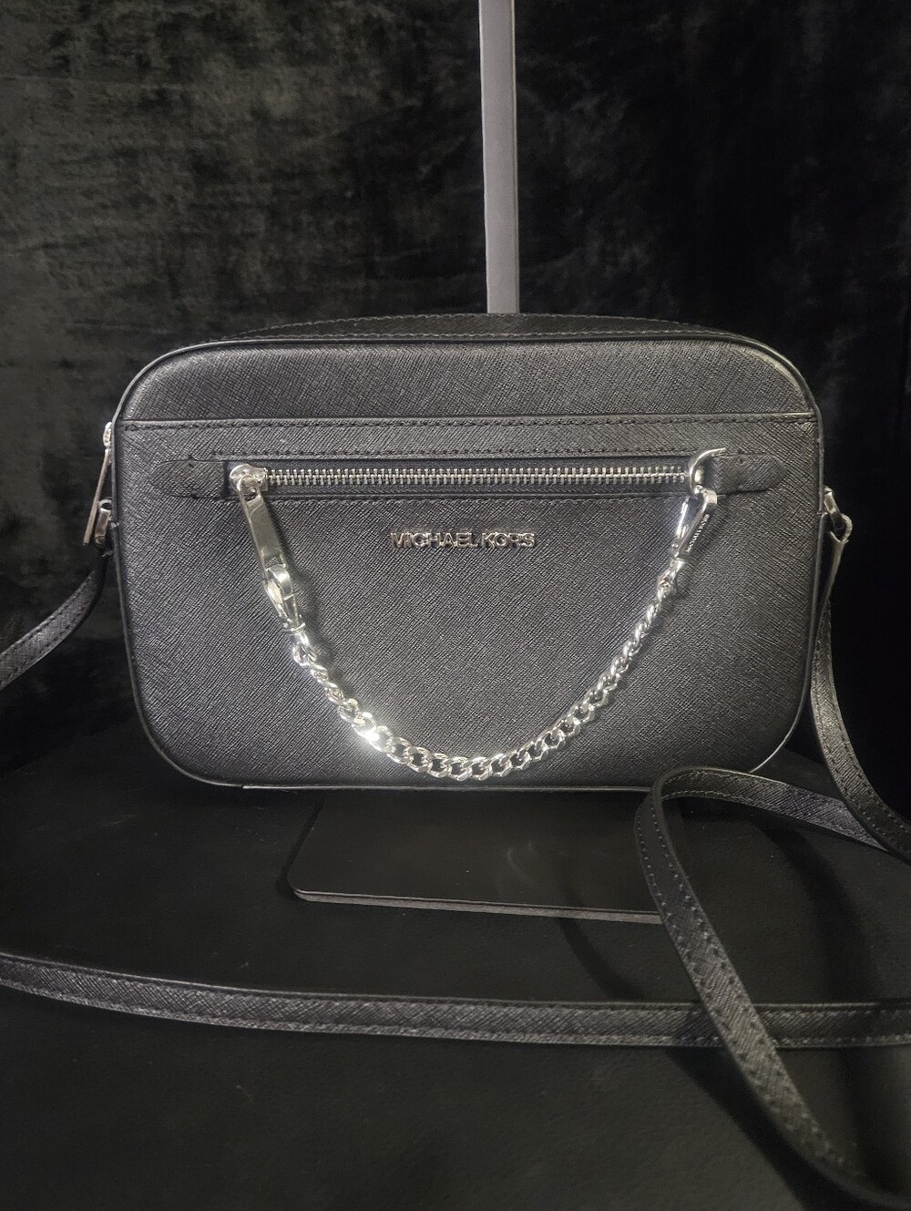 Michael Kors Jet Set Large Saffiano Leather Crossbody Bag - Black (Like New)